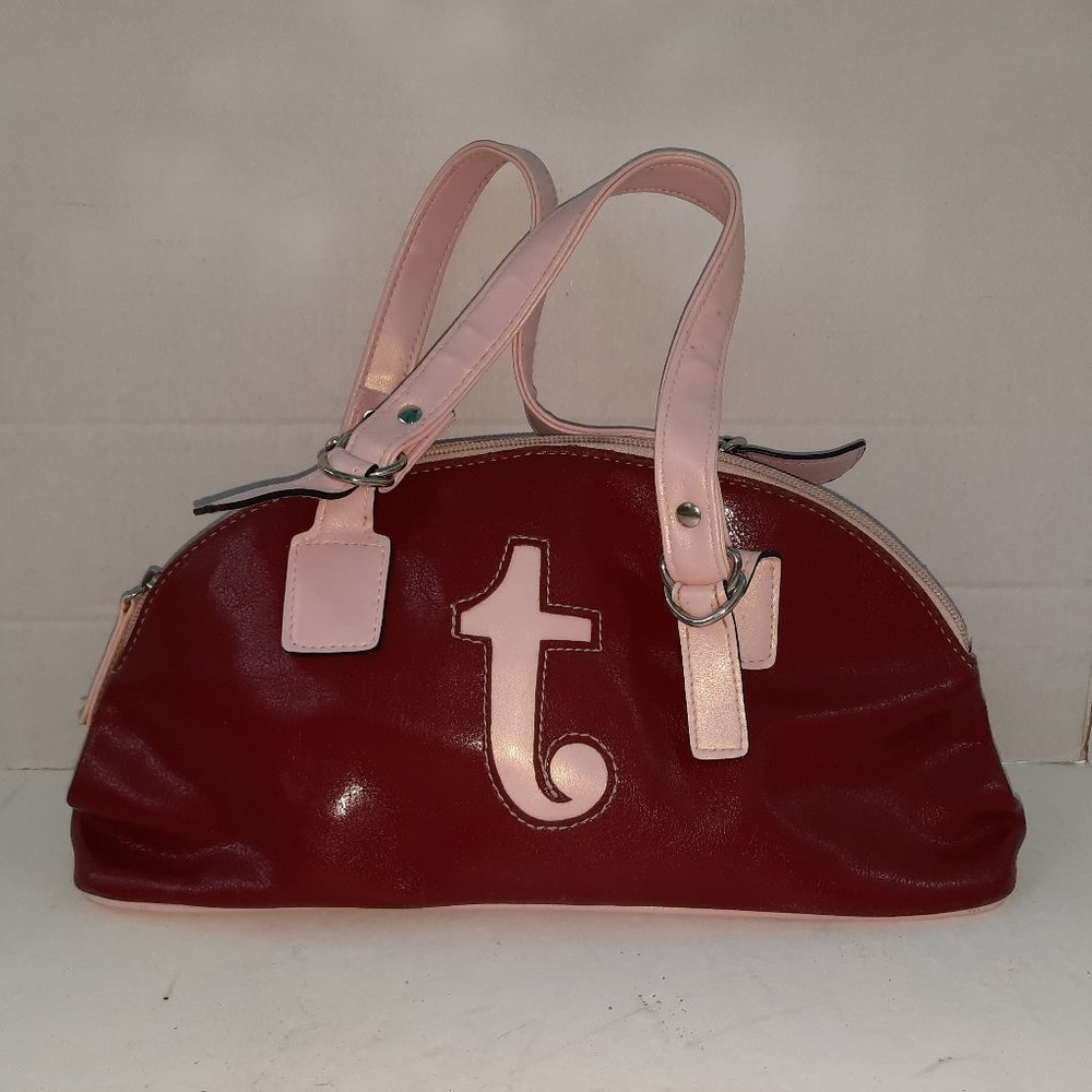 Red&Pink Lthr Handbag w "t" Emblem